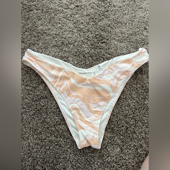 Abercrombie Pink and Orange Swim bottom - Picture 4 of 5